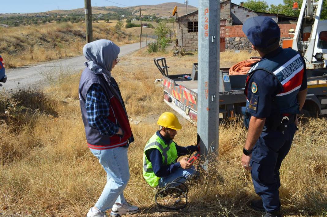 Kadın muhtarların köylerine kameralı koruma 7